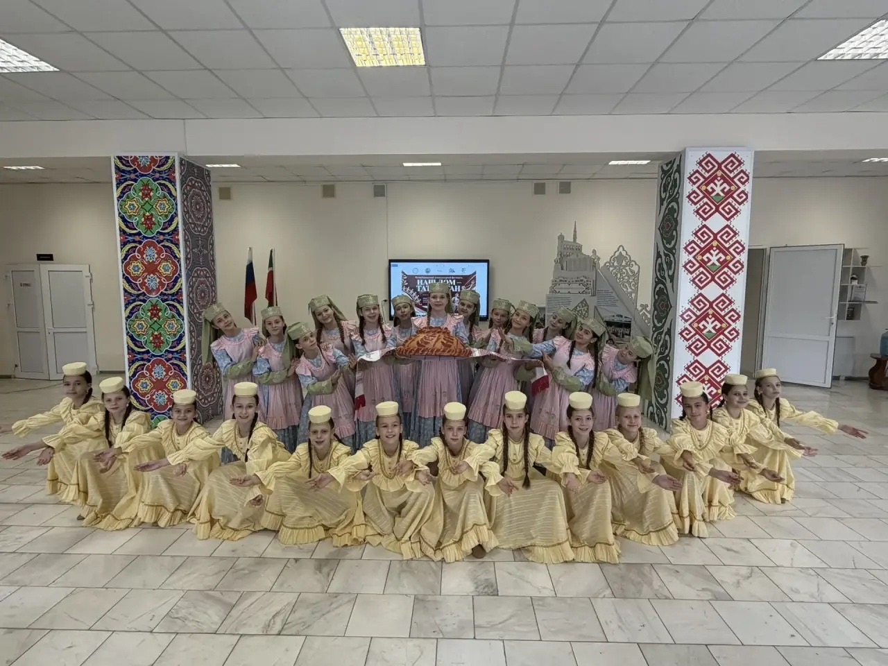Образцовый эстрадно-хореографический коллектив "Элита".