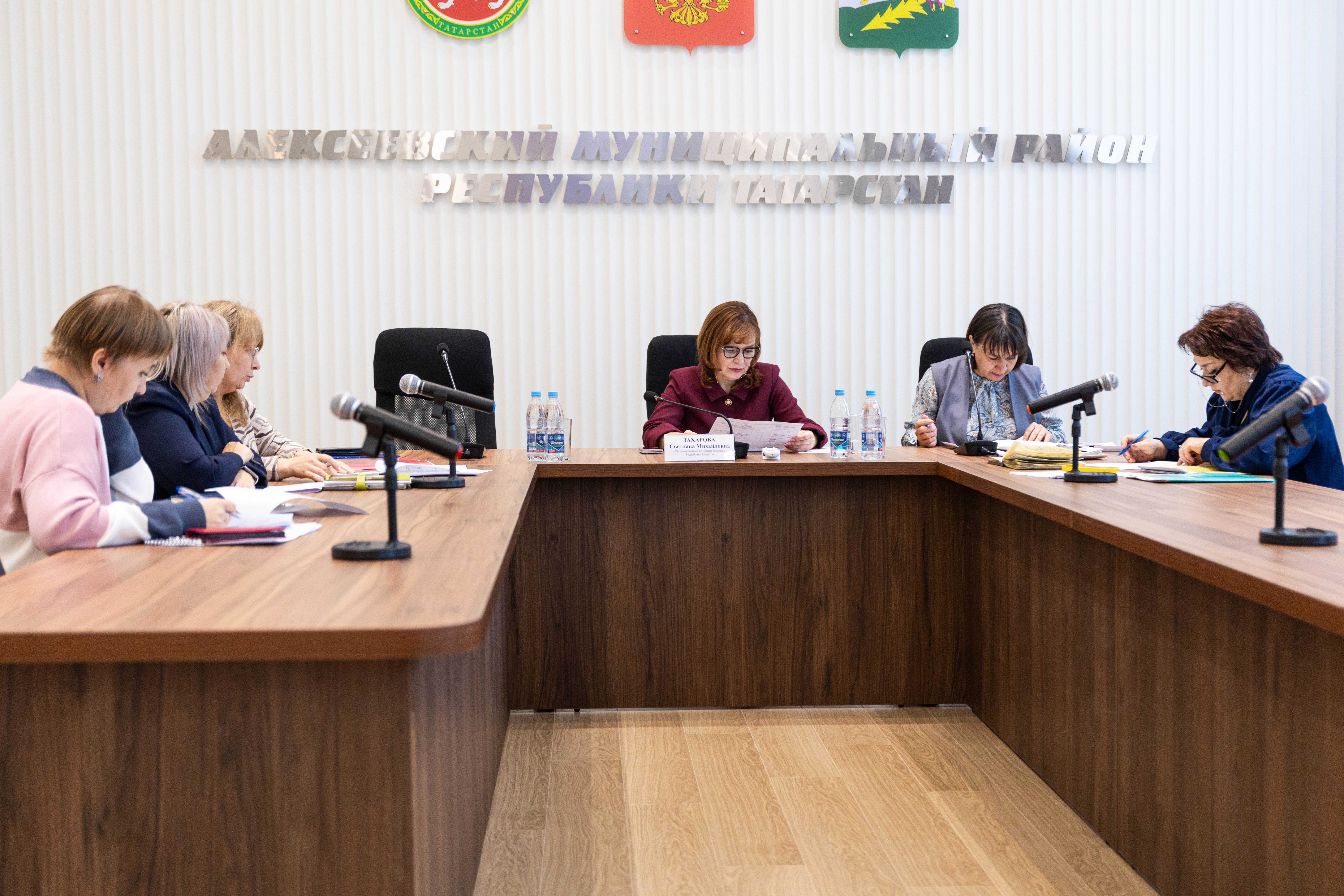 Продолжился визит приемом граждан.
