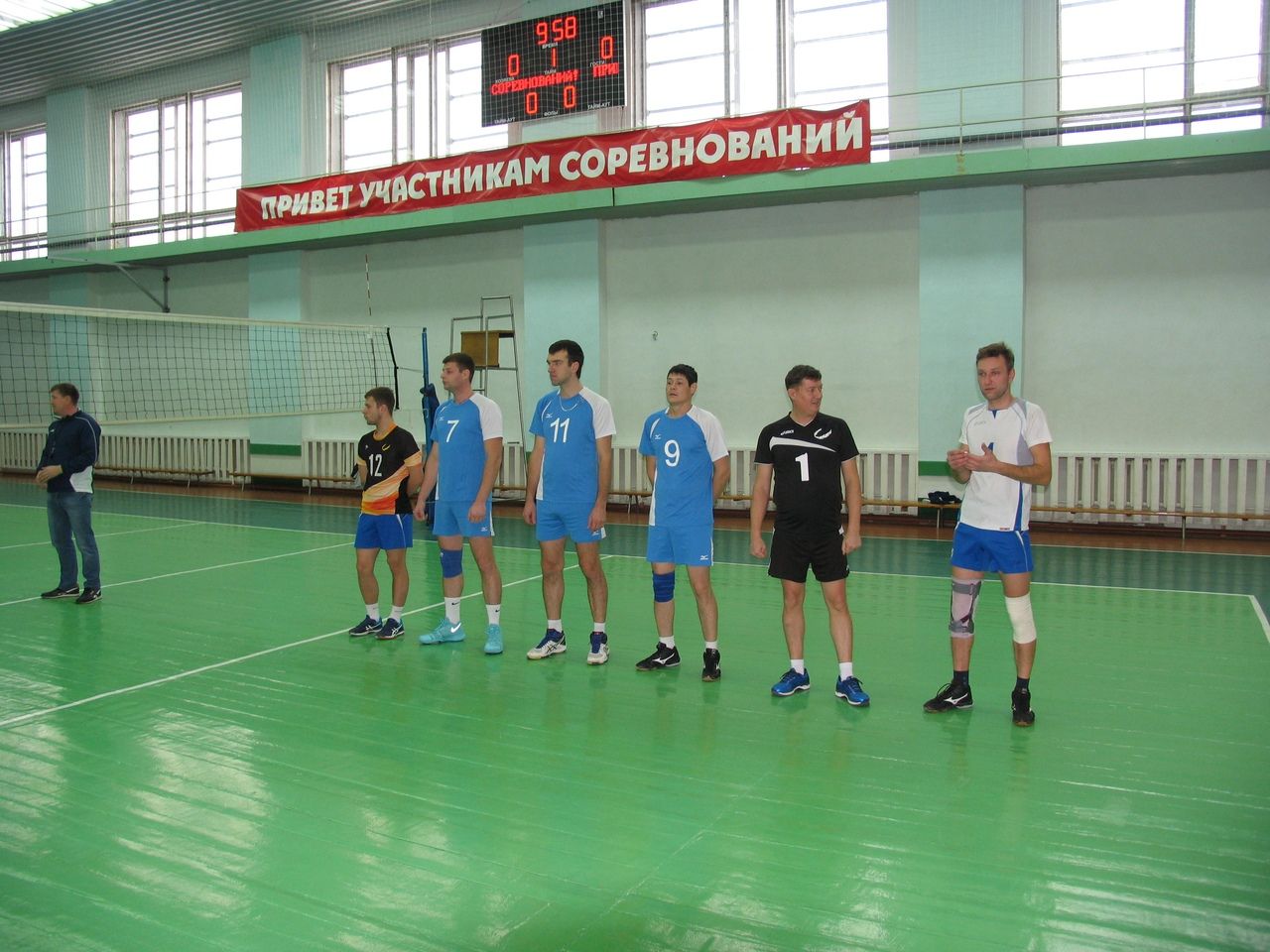 В Алексеевском проходит волейбольный Кубок Главы Алексеевского района.