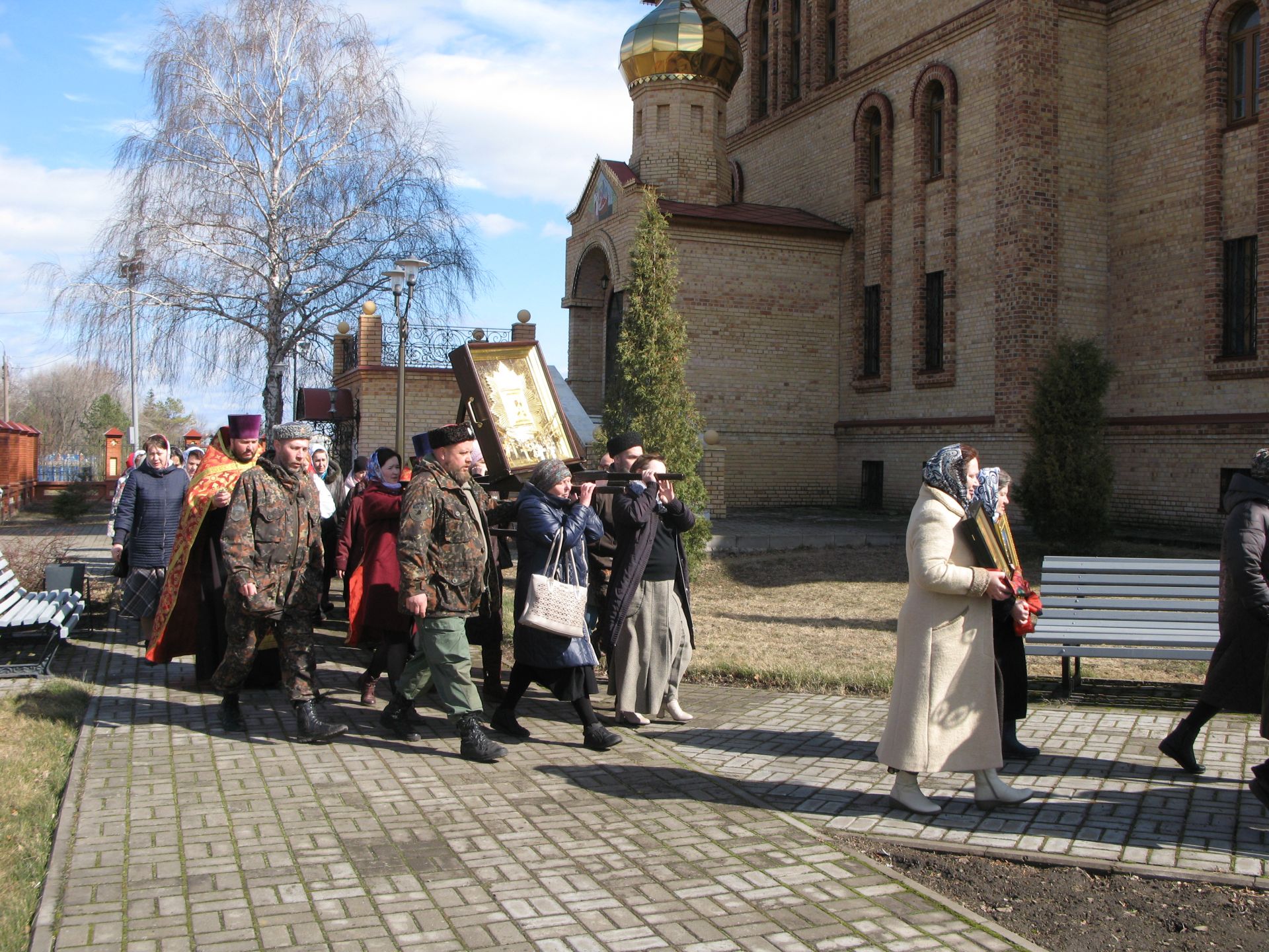 В Алексеевское прибыл казачий крестный ход с иконой Божией Матери "Избавительница от бед"