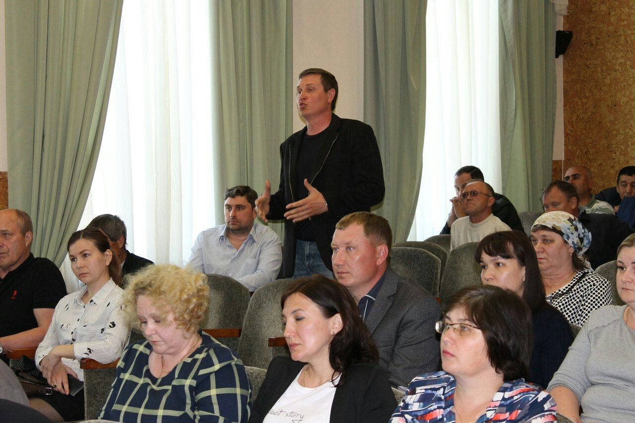 Алексеевский район посетил руководитель Управления Федеральной антимонопольной службы по РТ Александр Станиславович Груничев.