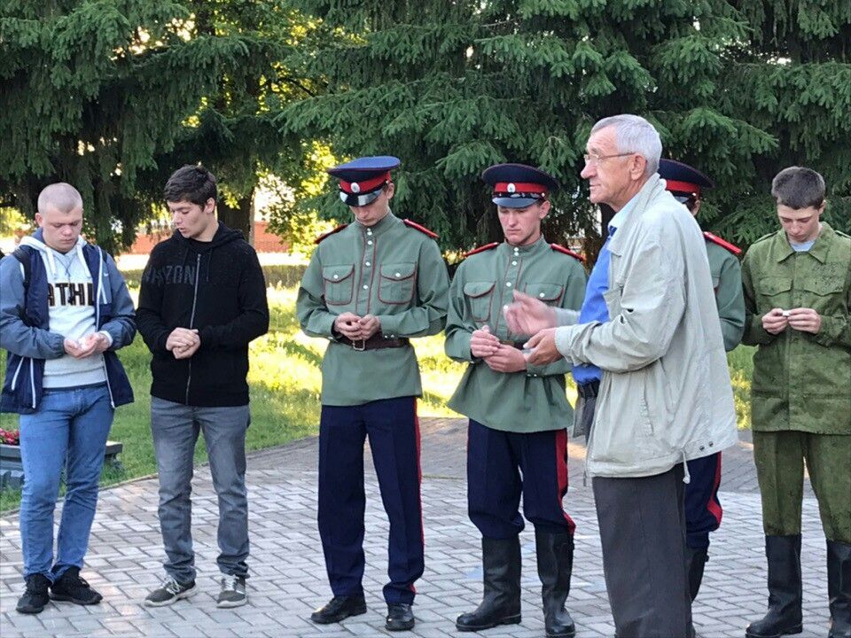 Алексеевцы в 4 утра почтили память защитников Родины