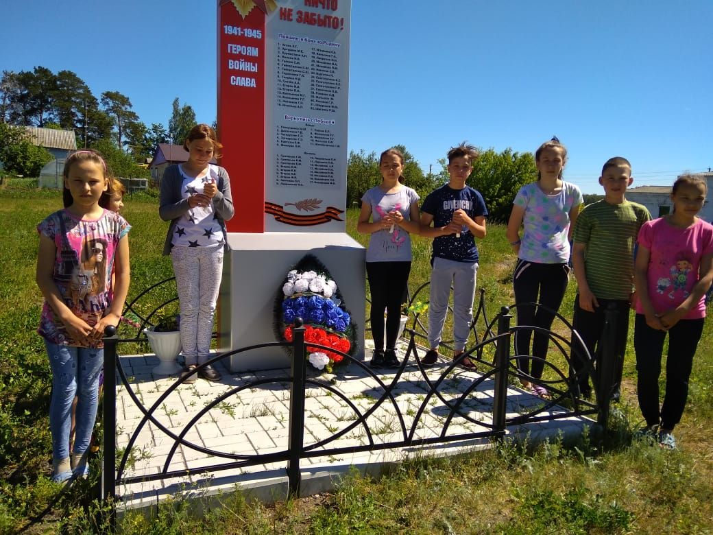 Акция "Свеча памяти" прошла в деревне Ялкын Алексеевского района