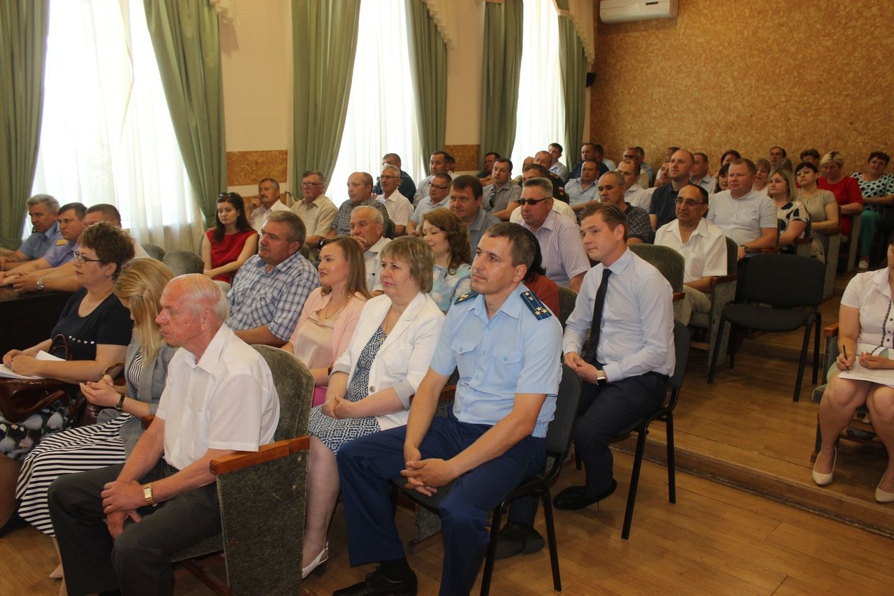 В Алексеевском представили нового прокурора