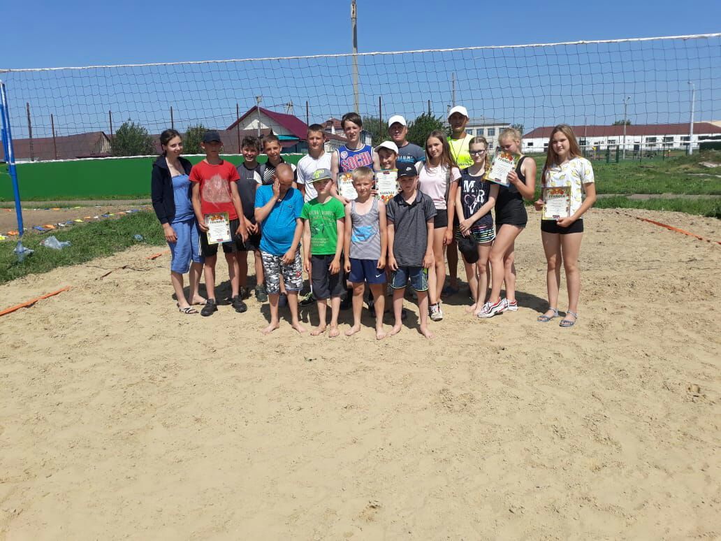 27 июня на площадках Билярского спорткомплекса прошло открытое первенство по пляжному волейболу