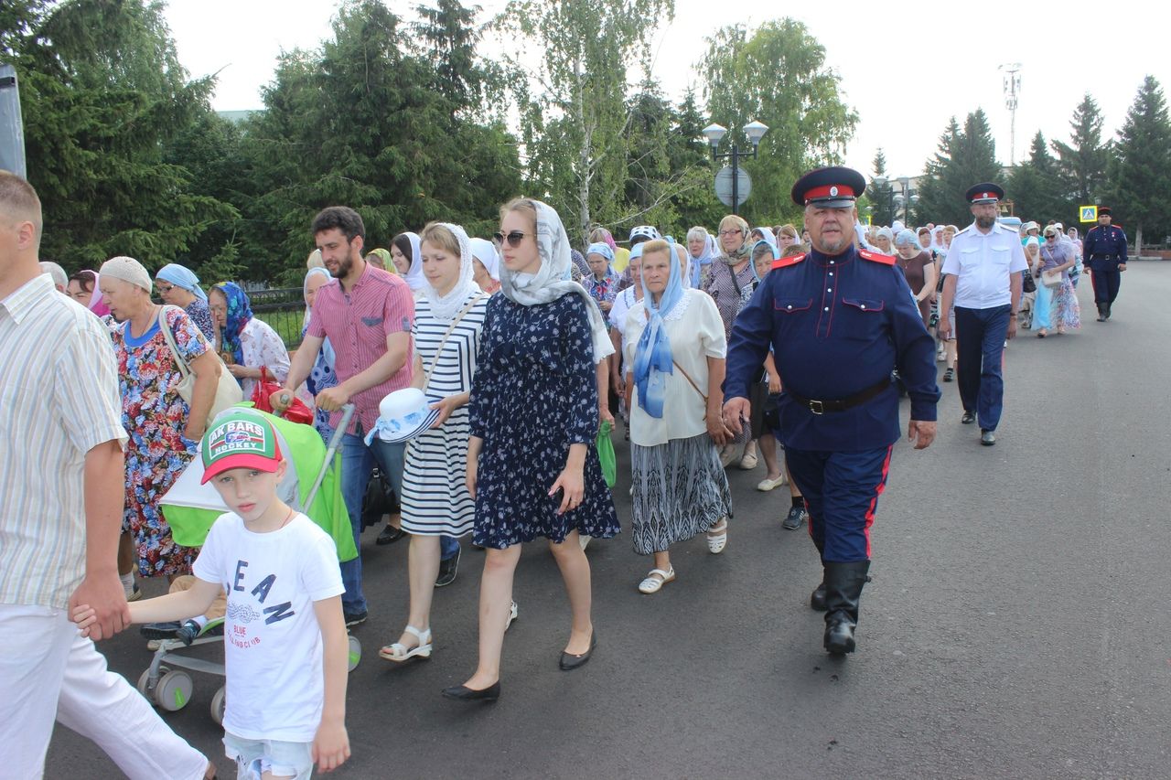 Алексеевцы празднуют 202-летие обретения иконы Ахтырской Божией Матери