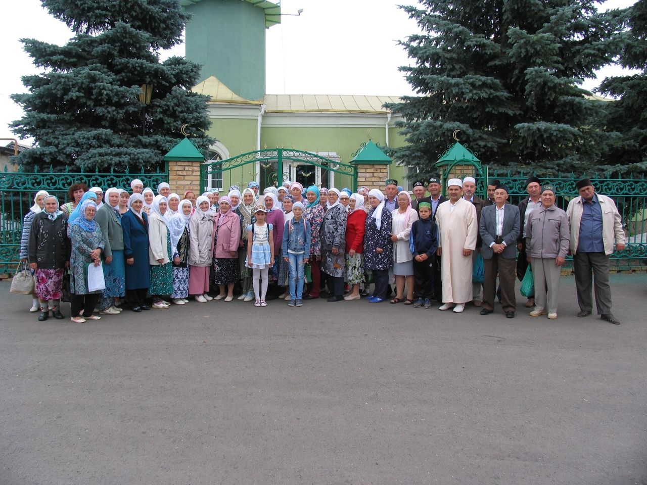 Сегодня мусульмане Алексеевского района отправились на торжественное мероприятие “Изге Болгар җыены”