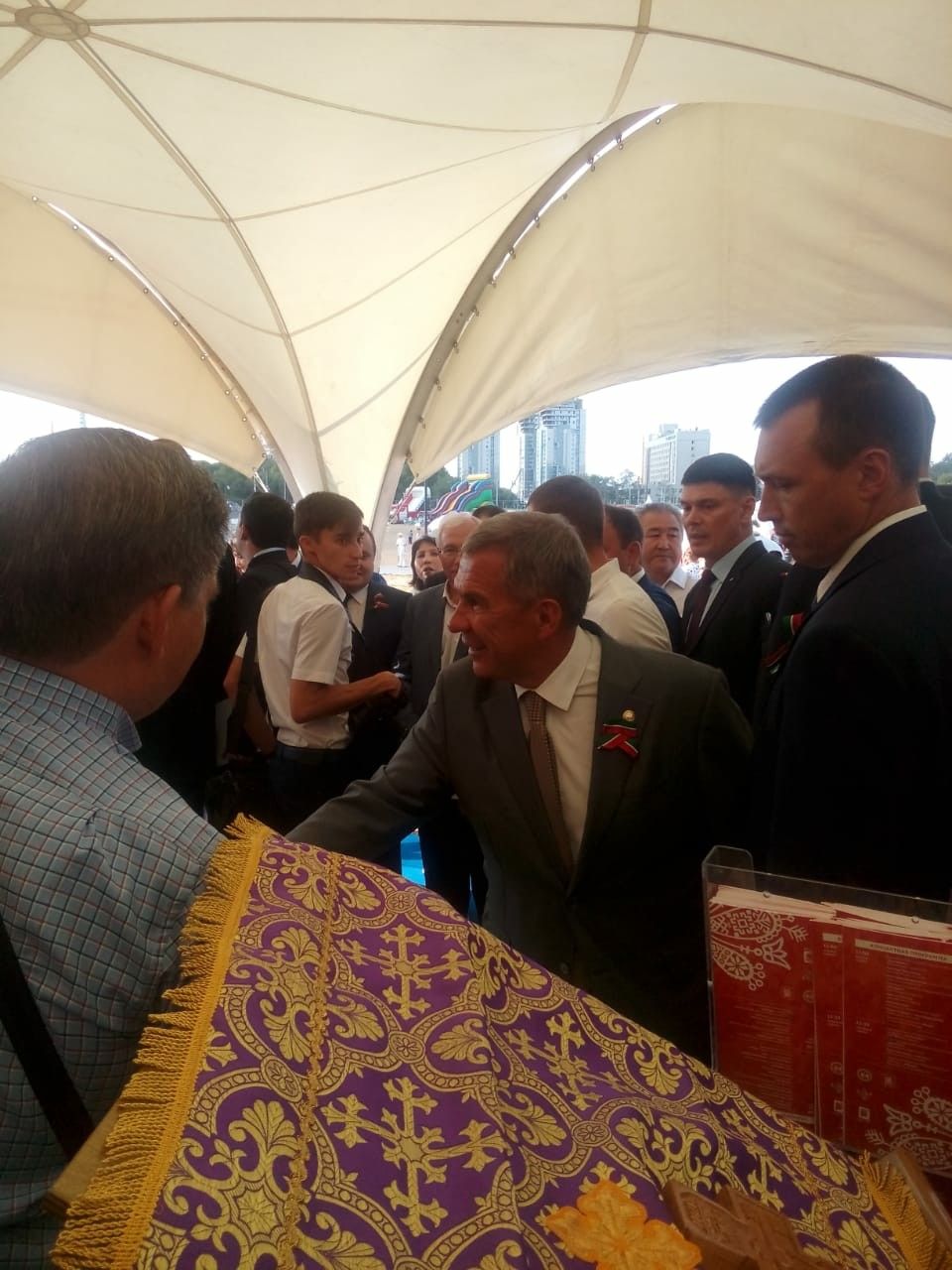Президент Республики Татарстан оценил мастерство алексеевских умельцев