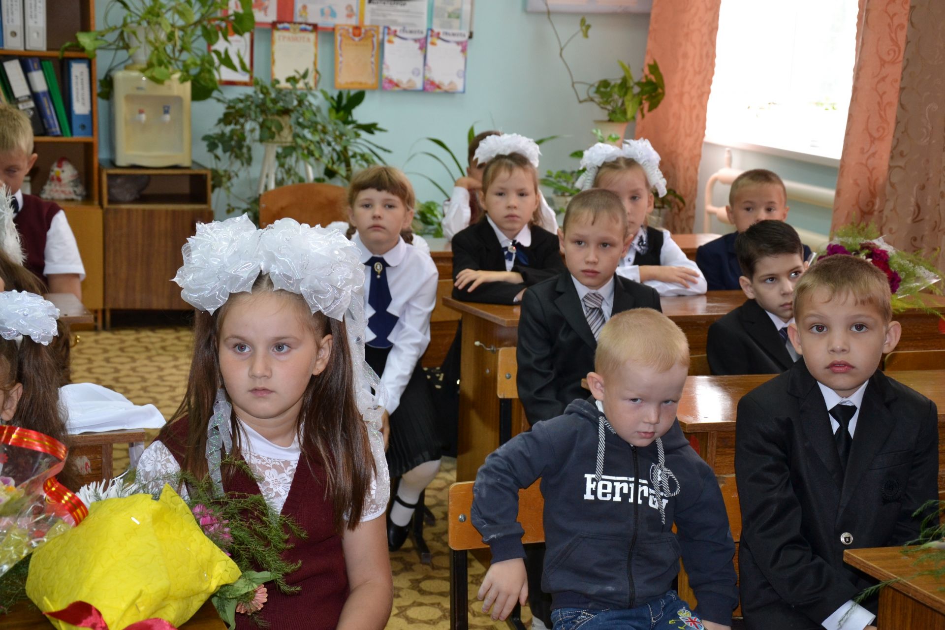 Насыщенно и ярко прошел День знаний в Билярской школе