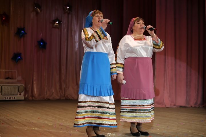 Работники культуры Алексеевского района провели концерт в честь Анны Трошиной
