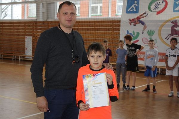 Первенство спортивной школы Алексеевского района по юношескому мини-футболу