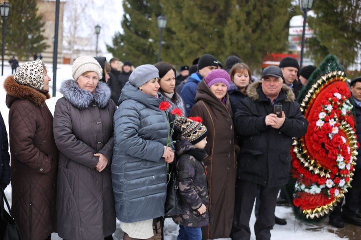 Памятный митинг, посвященный Дню вывода войск из Афганистана, прошёл в Алексеевском районе