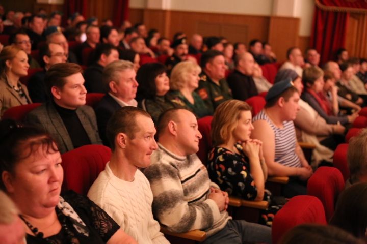 Фоторепортаж: Концерт группы «Голубые береты» стал подарком Алексеевским воинам-интернационалистам