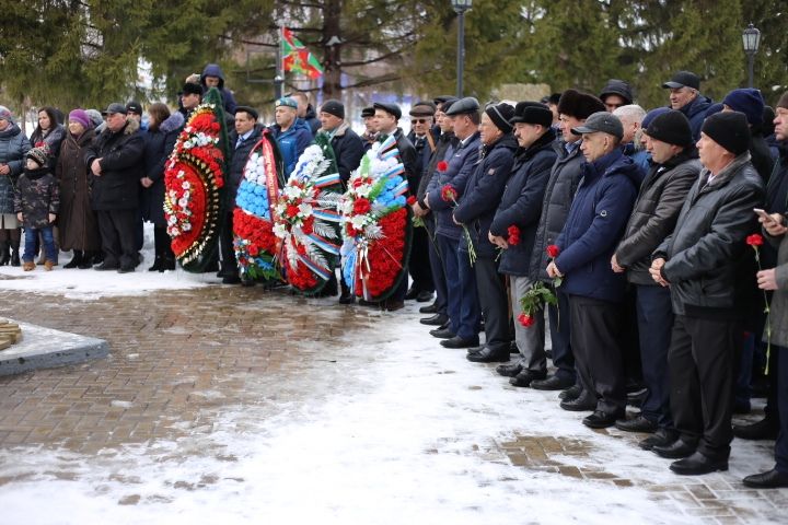 Памятный митинг, посвященный Дню вывода войск из Афганистана, прошёл в Алексеевском районе