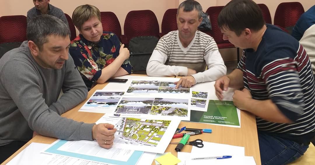 В первой школе райцентра обсудили создание нового общественного пространства в пгт Алексеевское