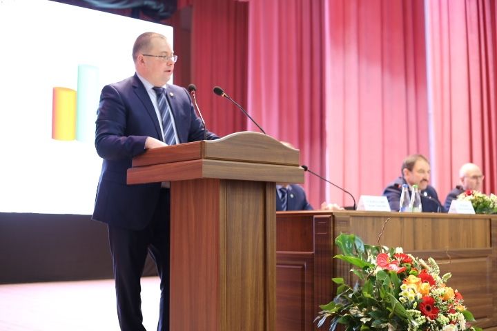 Премьер-министр РТ Алексей Песошин принял участие в итоговом заседании Совета Алексеевского района