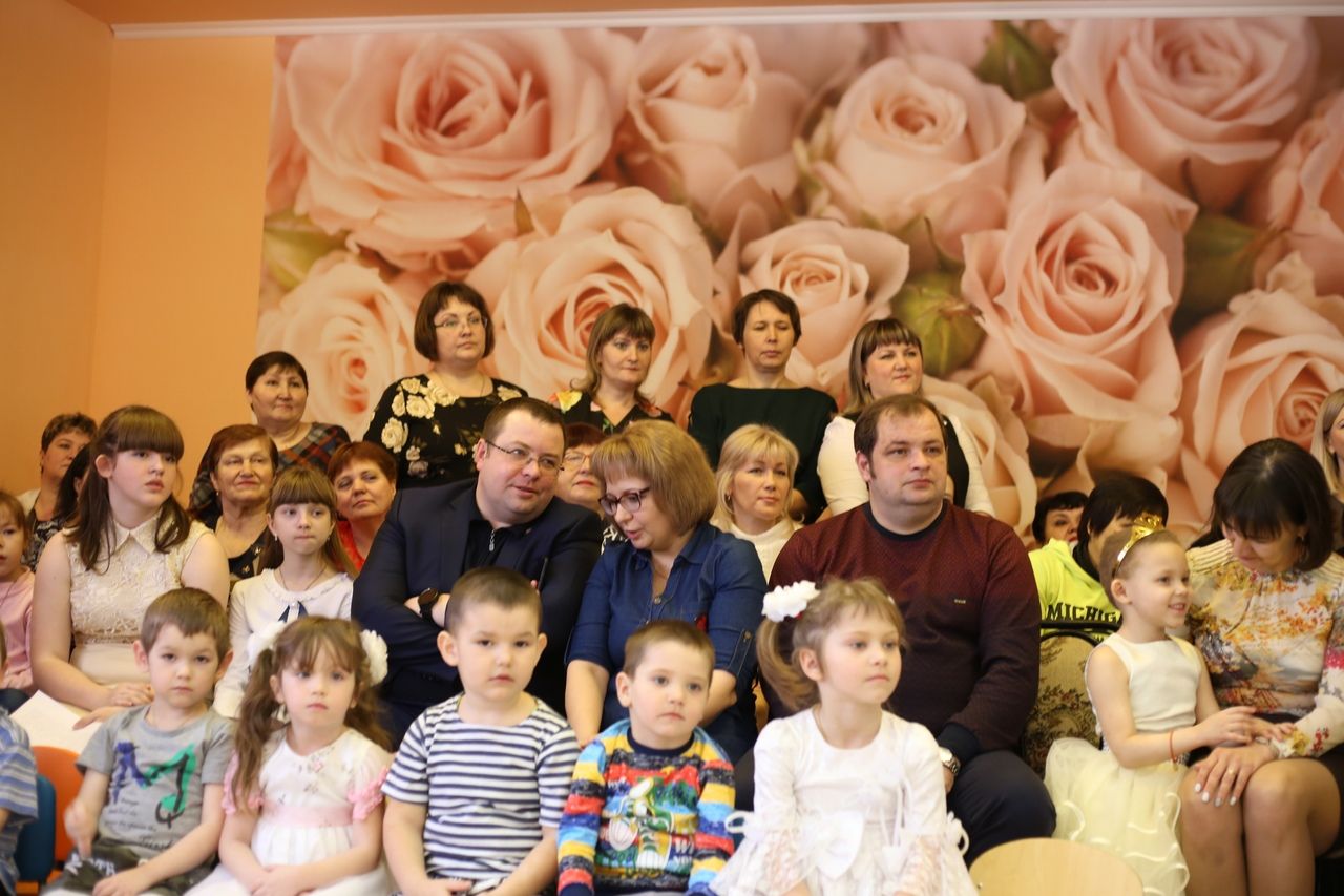 Фоторепортаж: Алексеевский приют «Забота» отметил свое пятнадцатилетие!