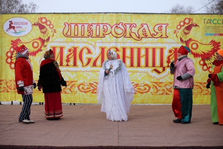 Фоторепортаж: в Алексеевском проводили зиму!&nbsp;