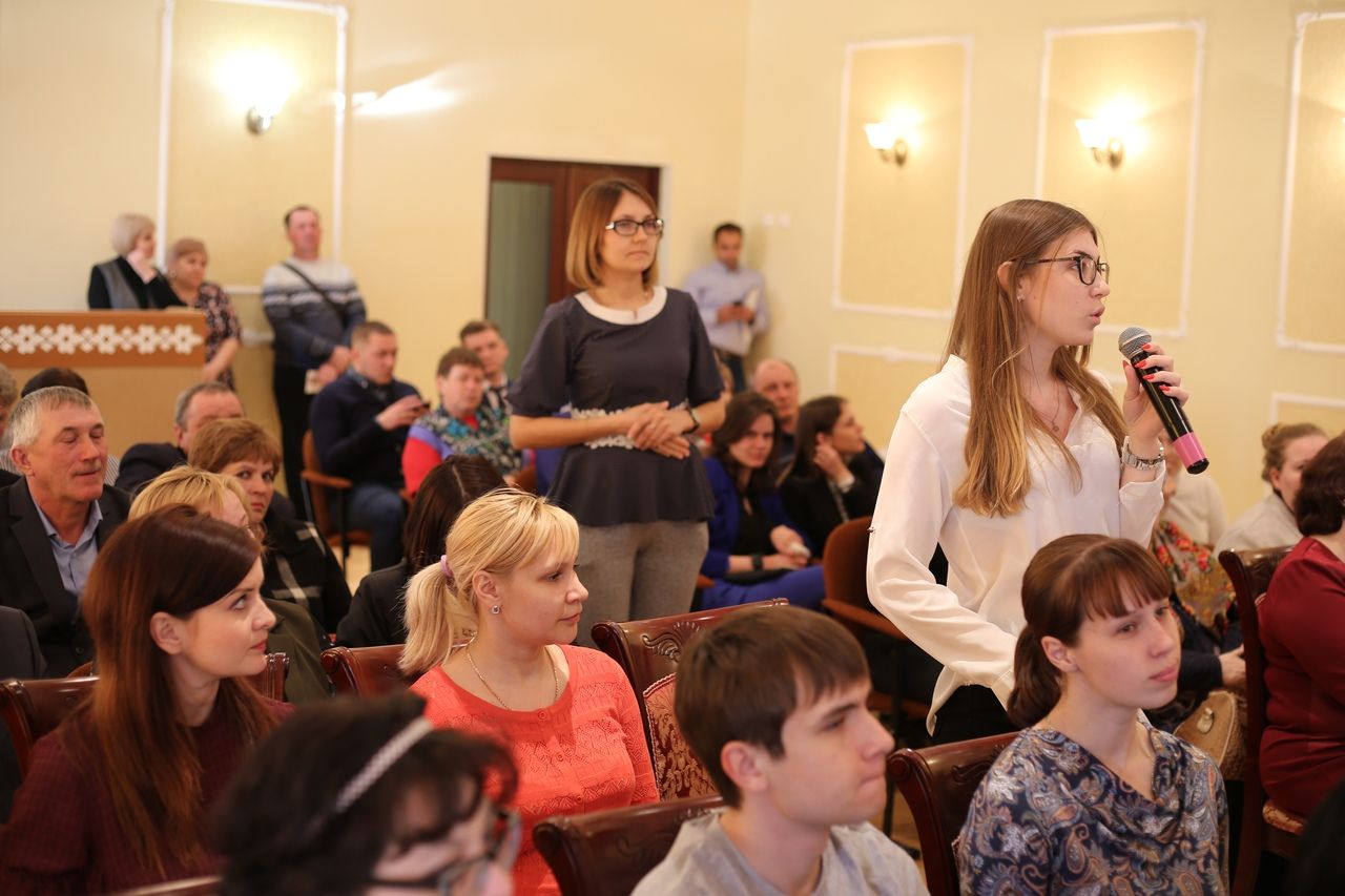В Алексеевском прошла встреча участников предварительного голосования с жителями района