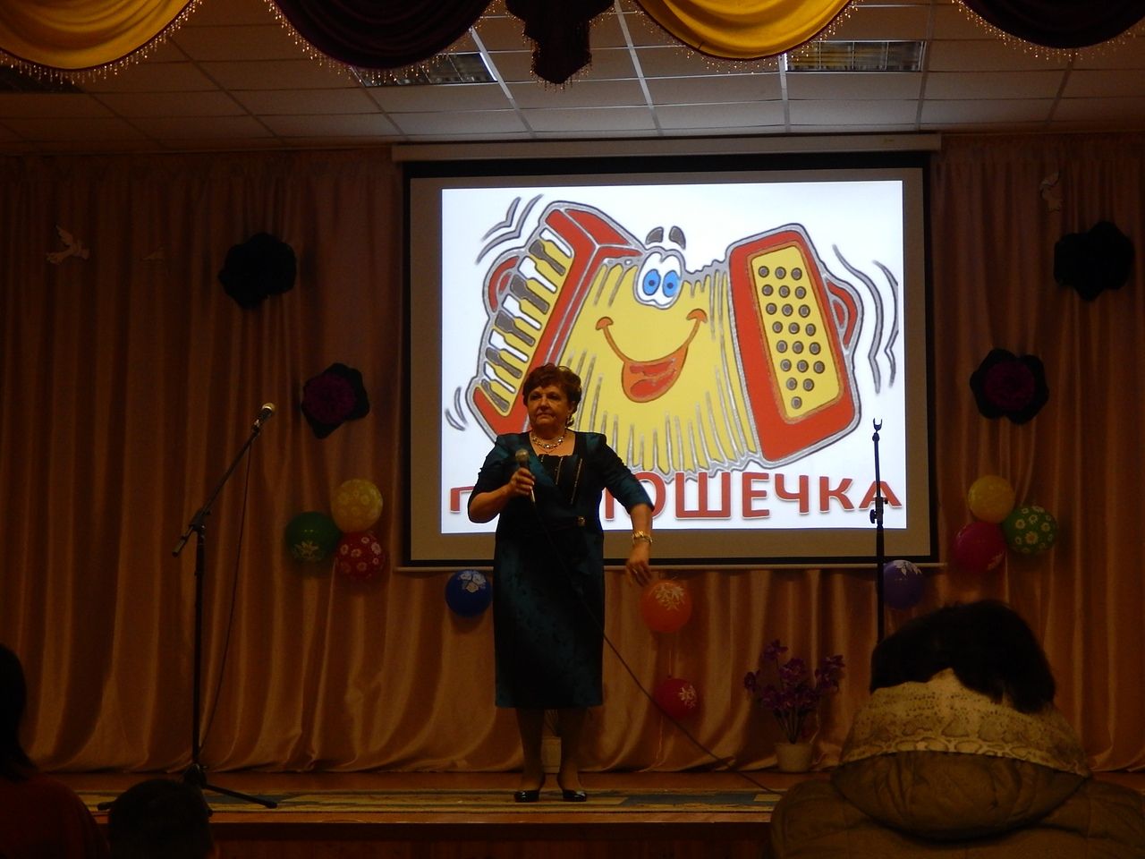 В Ялкынском СДК прошел юмористический концерт «Смеяться разрешается»