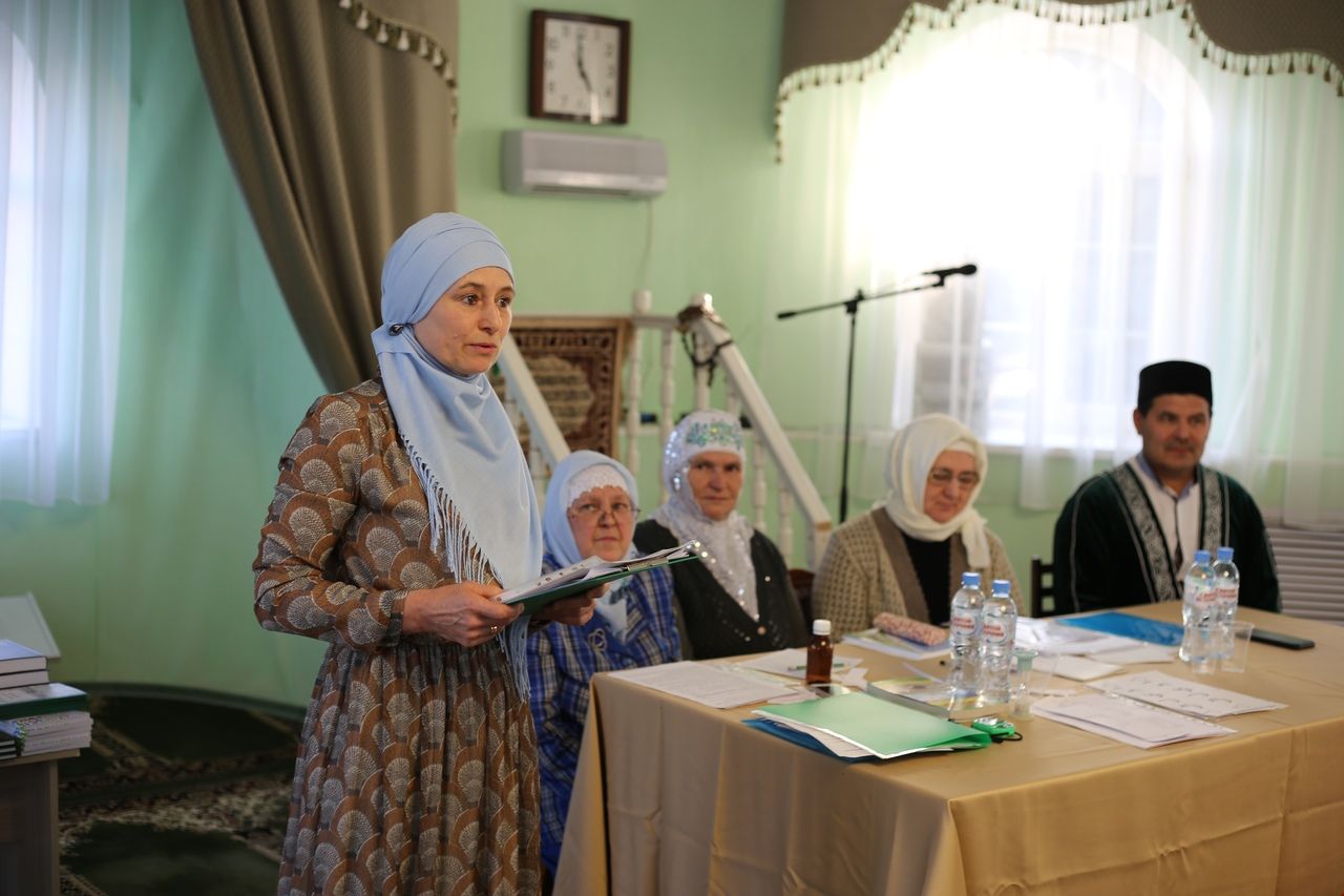 Фоторепортаж: В Алексеевской мечети прошла викторина на знание основ ислама