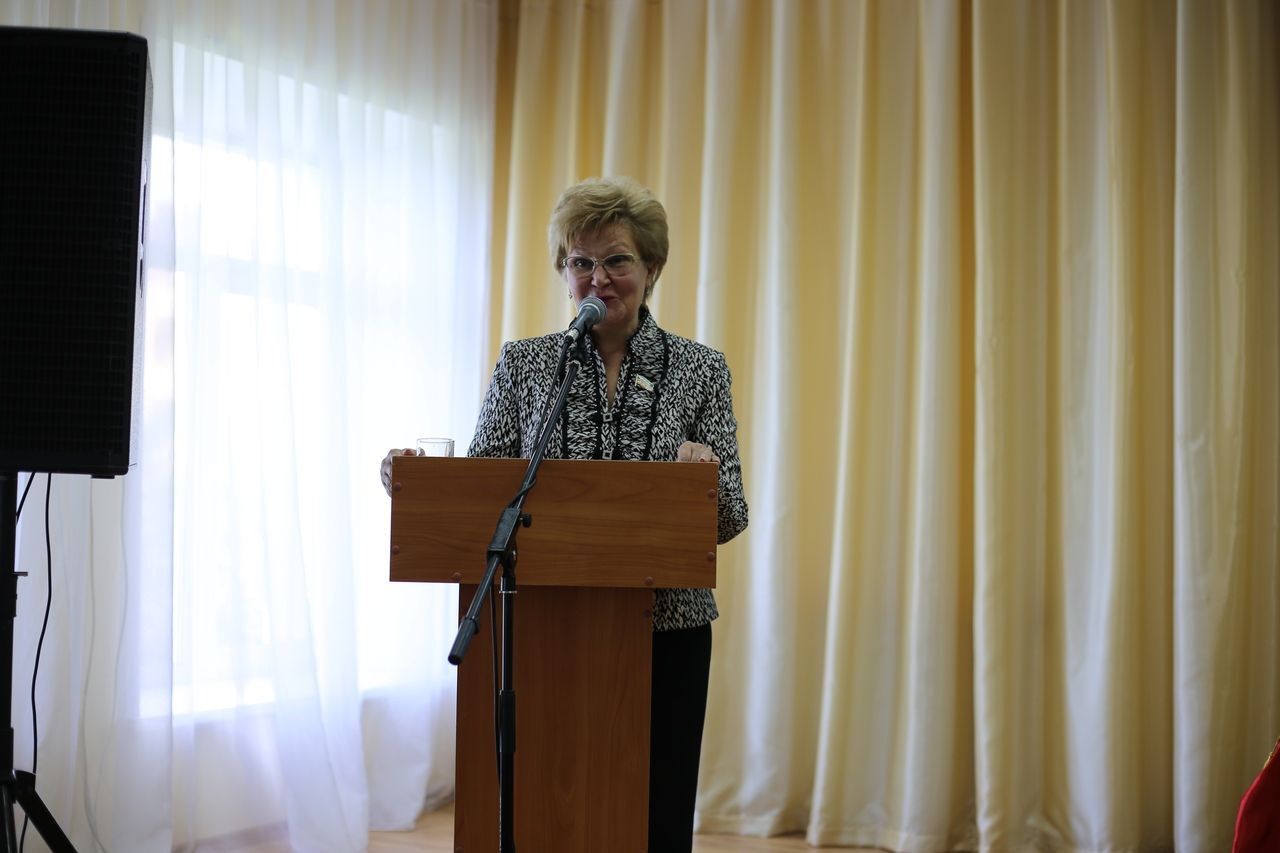 Татьяна Ларионова приняла участие в Пленарном заседании августовской конференции работников образования Алексеевского района