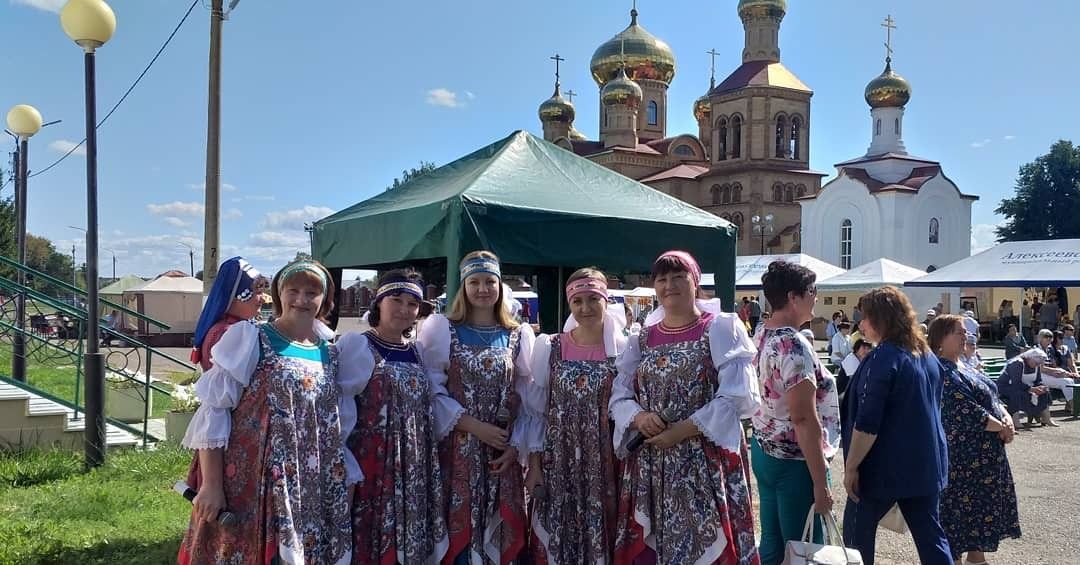 Всероссийский Фестиваль мёда проходит в Алексеевском районе