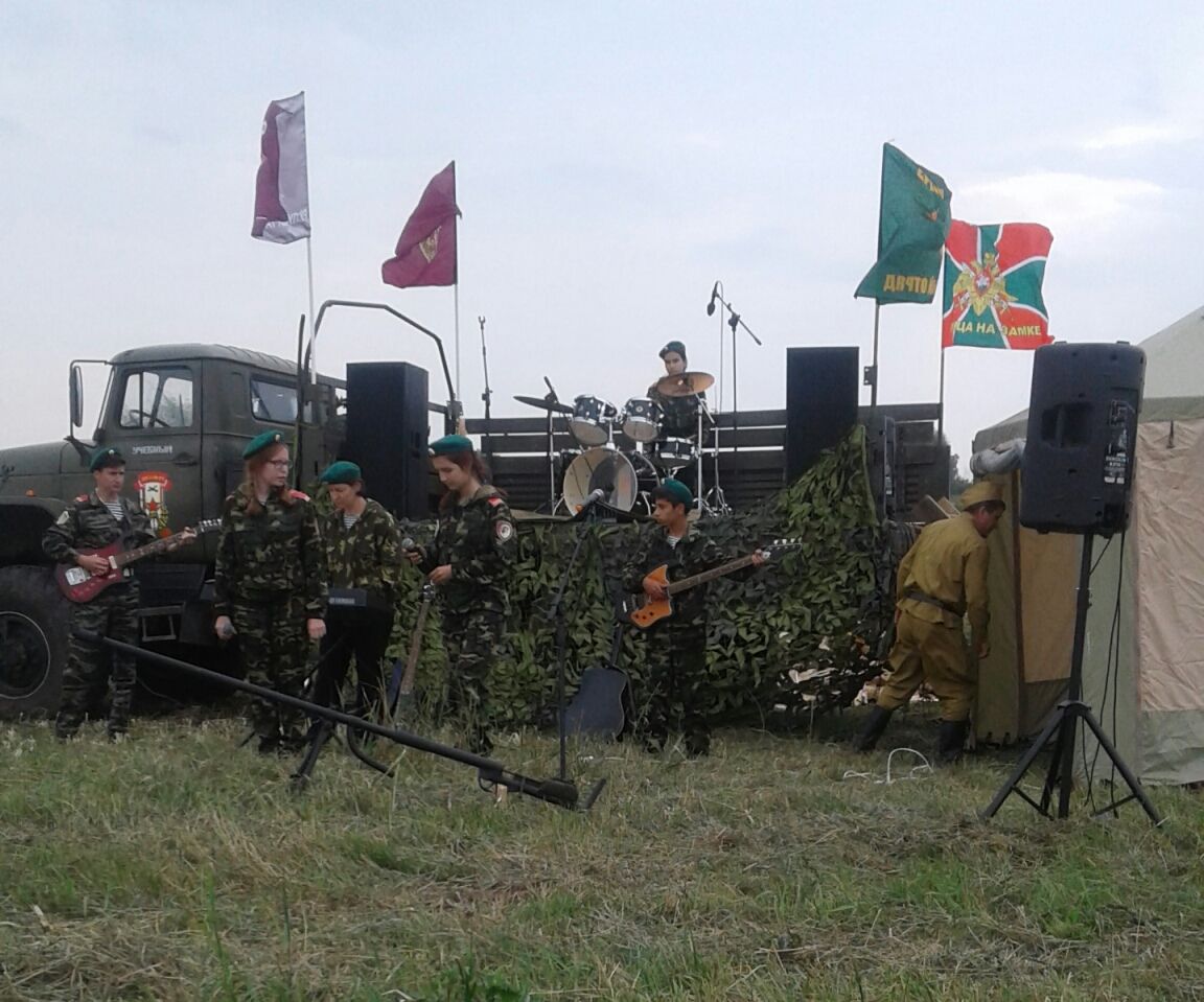 Билярские и ерыклинские юнармейцы приняли участие в фестивале поисковой и военно-патриотической песни