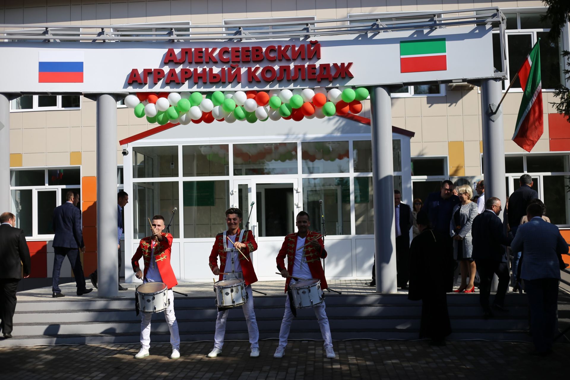 Фоторепортаж: Алексеевский аграрный колледж распахнул свои двери для студентов после капитального ремонта