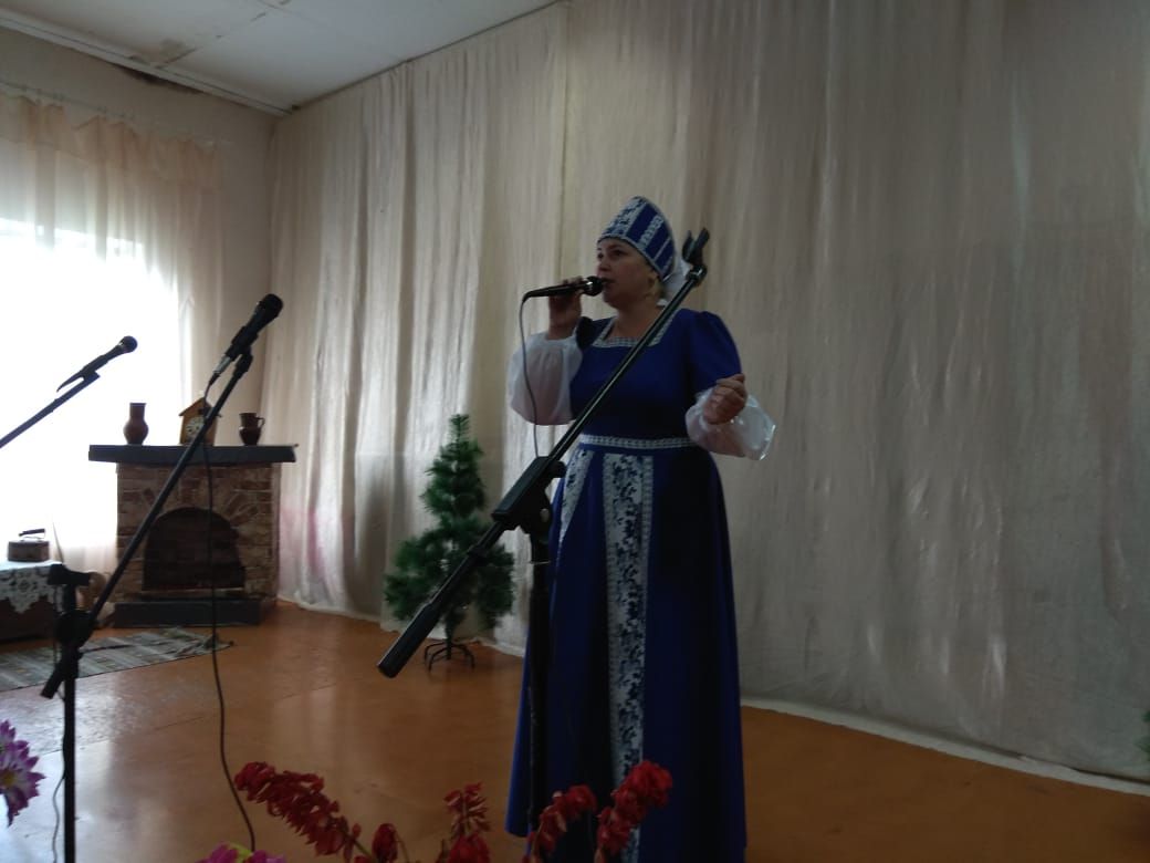Фоторепортаж: в субботу престольный праздник отметили жители села Масловка