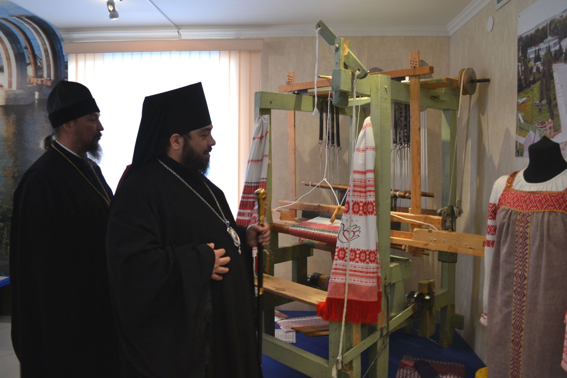 Епископ Чистопольский и Нижнекамский провел праздничную службу в Алексеевском