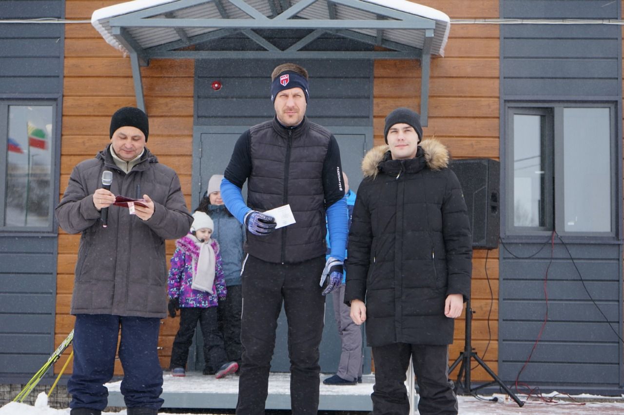 На Алексеевской лыжной базе прошел новогодний марафон среди лыжников района