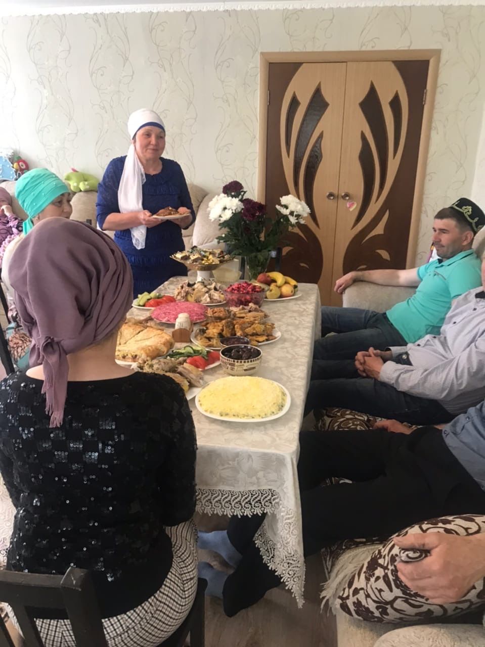 В Ураза-байрам алексеевцы делятся фотографиями своих семейных столов