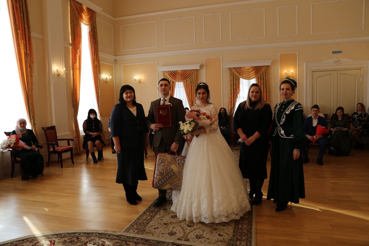 Первое национальное бракосочетание на татарском языке состоялось в Алексеевском районе в Год родных языков