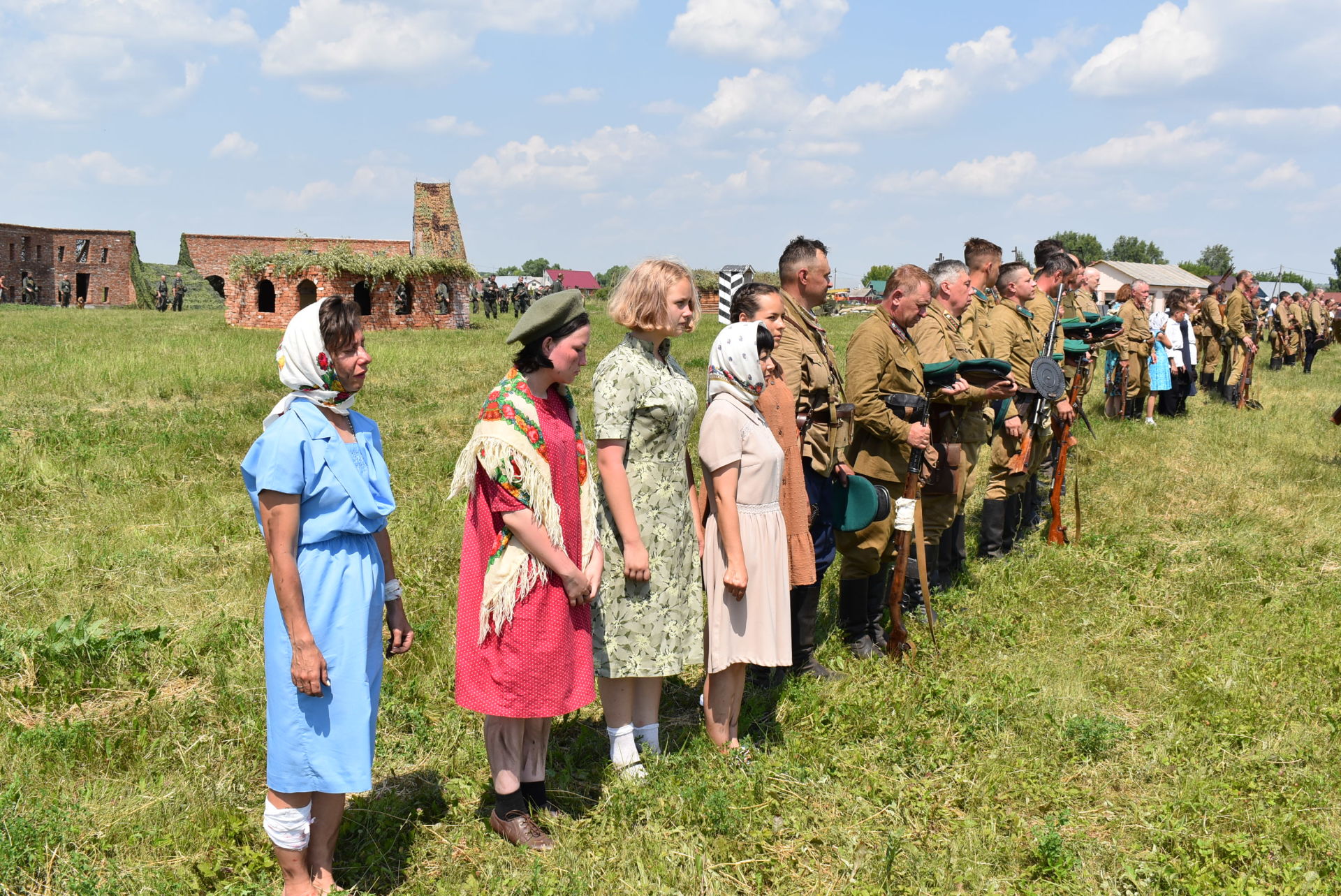 Фото и видео: оборона Брестской крепости в рамках фестиваля исторической реконструкции «Эльбэдэн»
