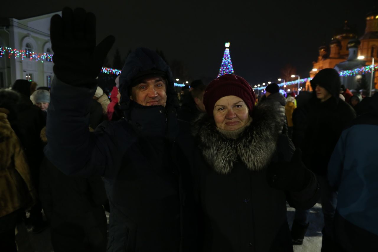 Фоторепортаж: в Алексеевском ярко и празднично проводили 2021 год