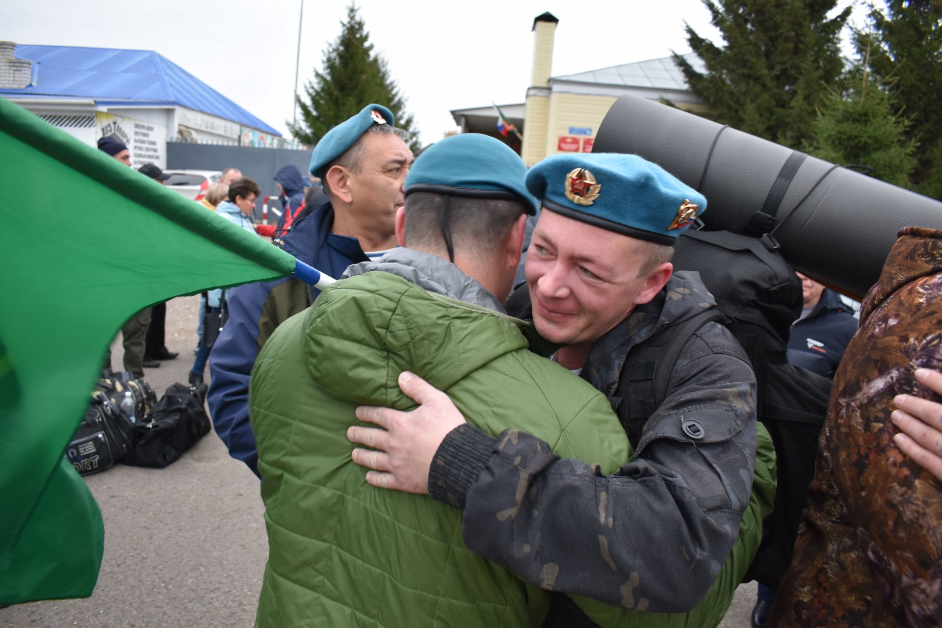 В Алексеевском проводили мобилизованных на учебный полигон