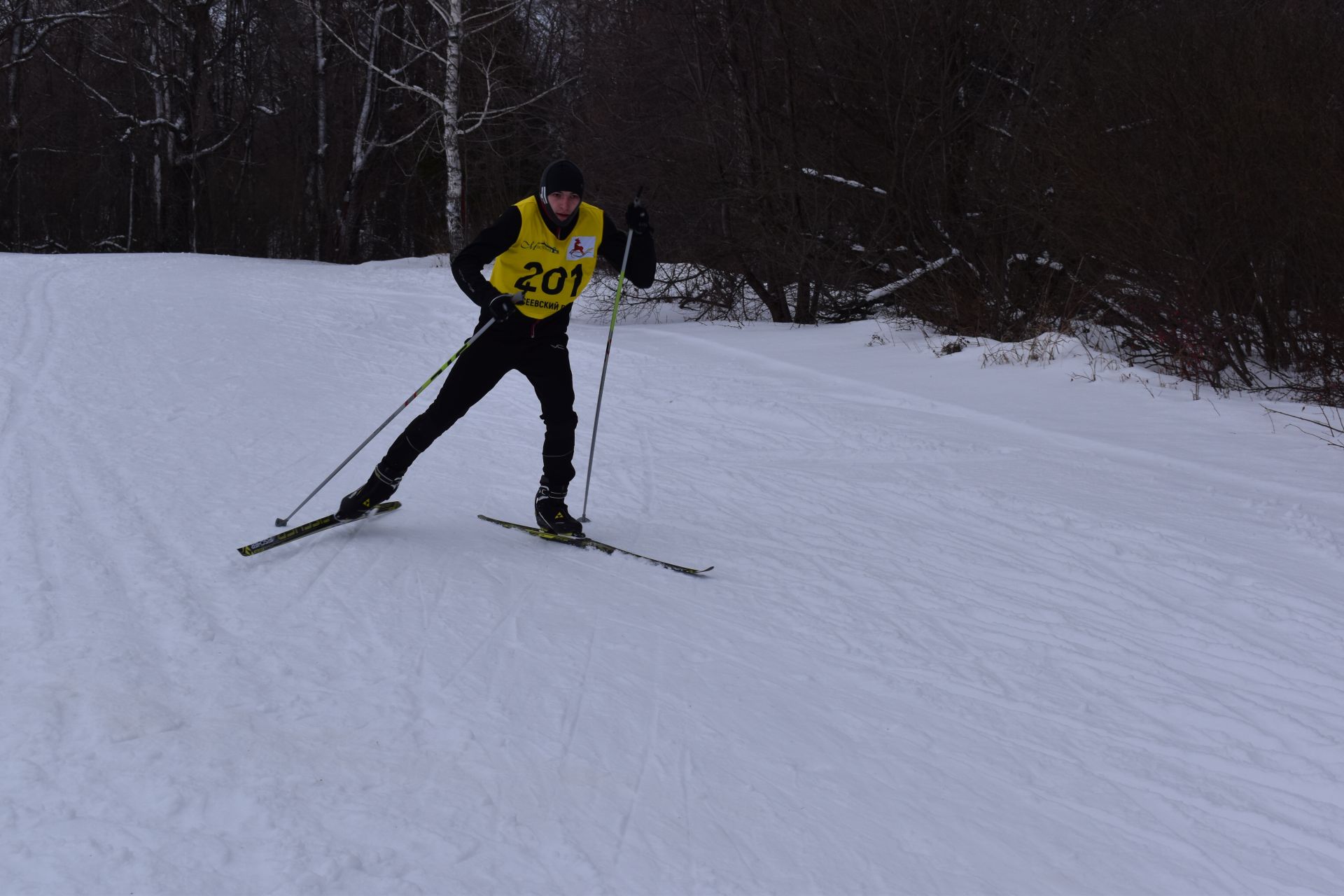 Фоторепортаж: Новогодний лыжный забег и спортивные игры открыли лыжный сезон 2023 года