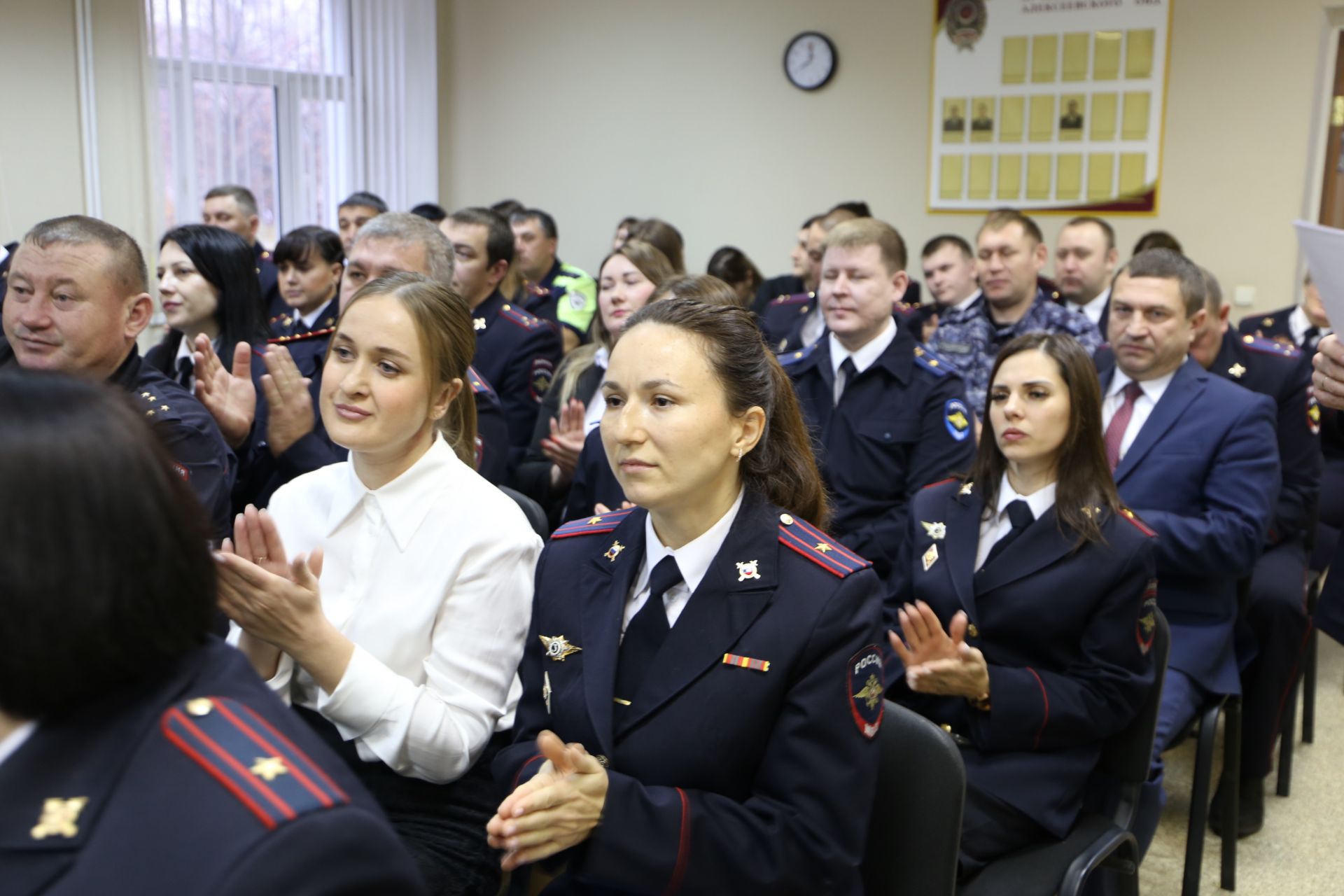 В Алексеевском наградили лучших полицейских