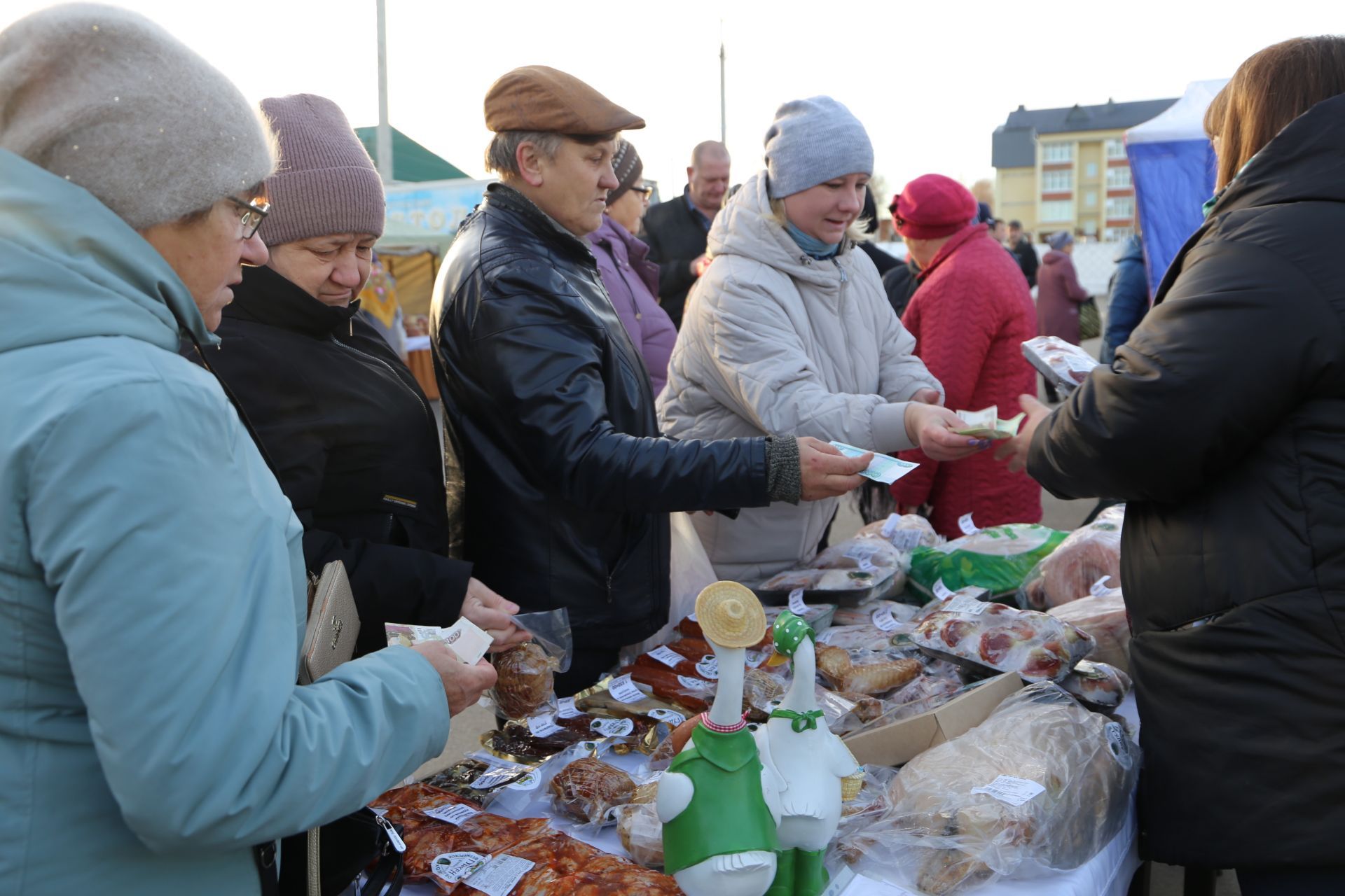 Фермеры Татарстана продали на ярмарках сельхозпродукцию на 789 млн рублей