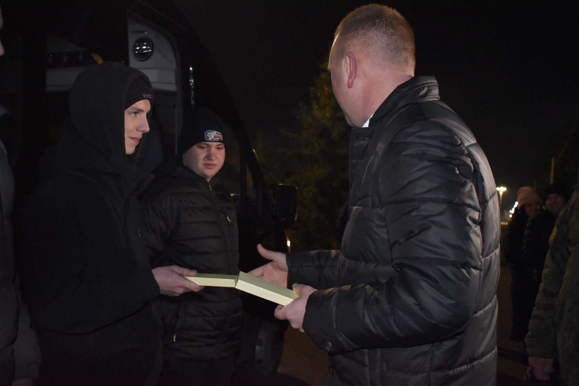 В рамках осеннего призыва еще трое жителей района отправились на срочную службу