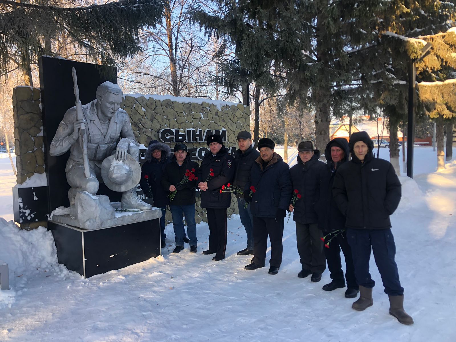В День героев Отечества алексеевцы почтили память погибших земляков