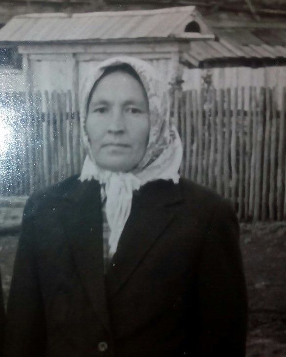 Женщины трактористки села Сухие Курнали