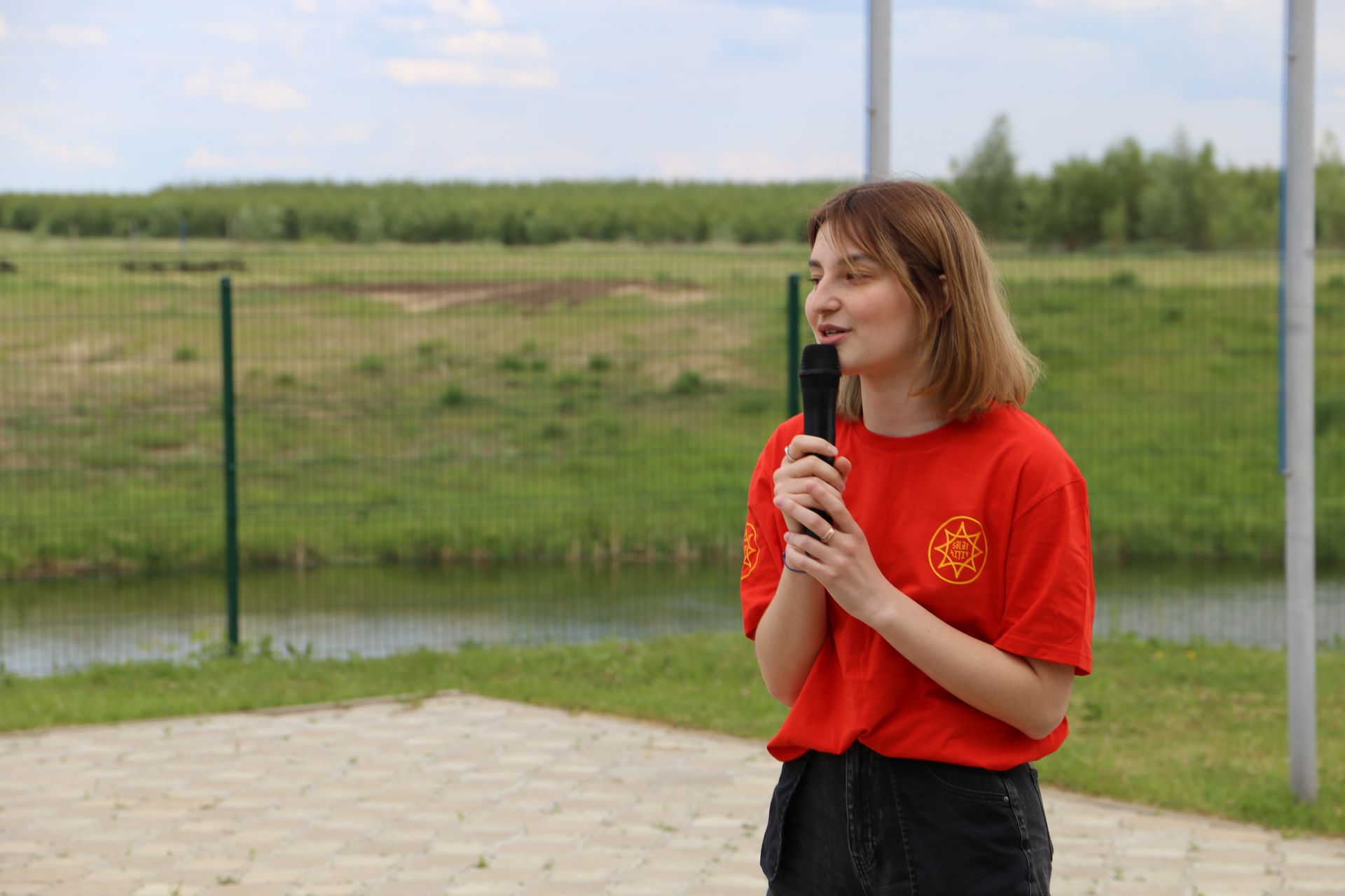 В Билярске стартовала первая смена лагеря Фэнсар