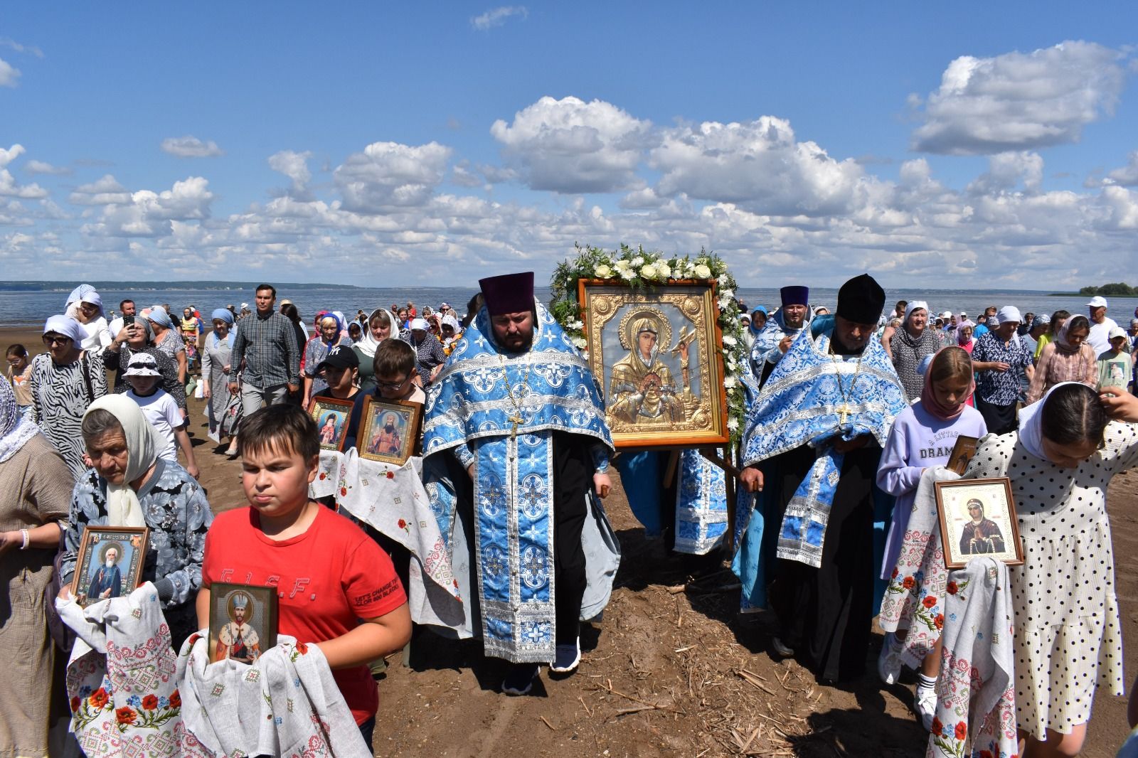 Алексеевцы встретили икону Ахтырской Божией Матери