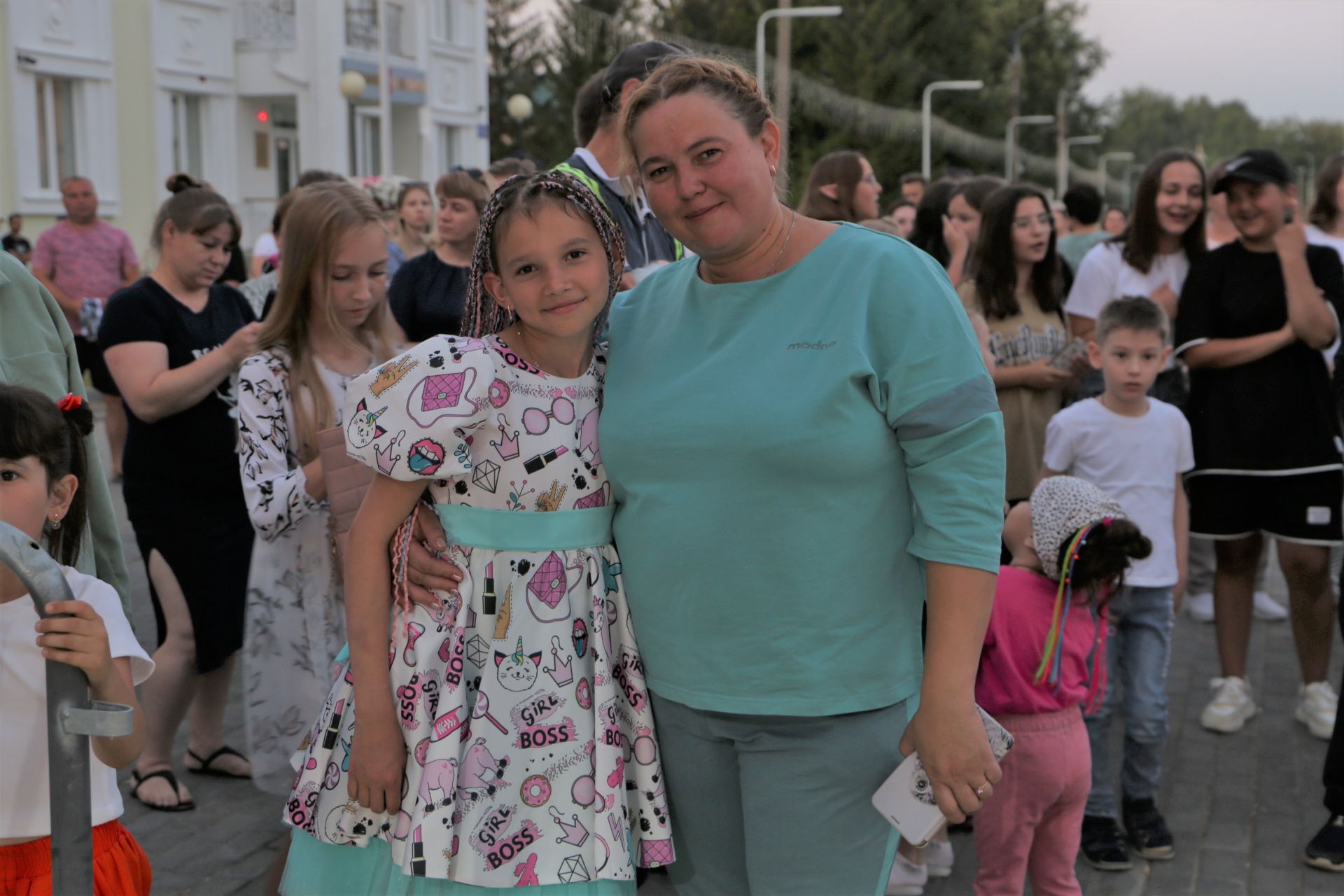 Море пены и зажигательная музыка: в Алексеевском отпраздновали День молодежи