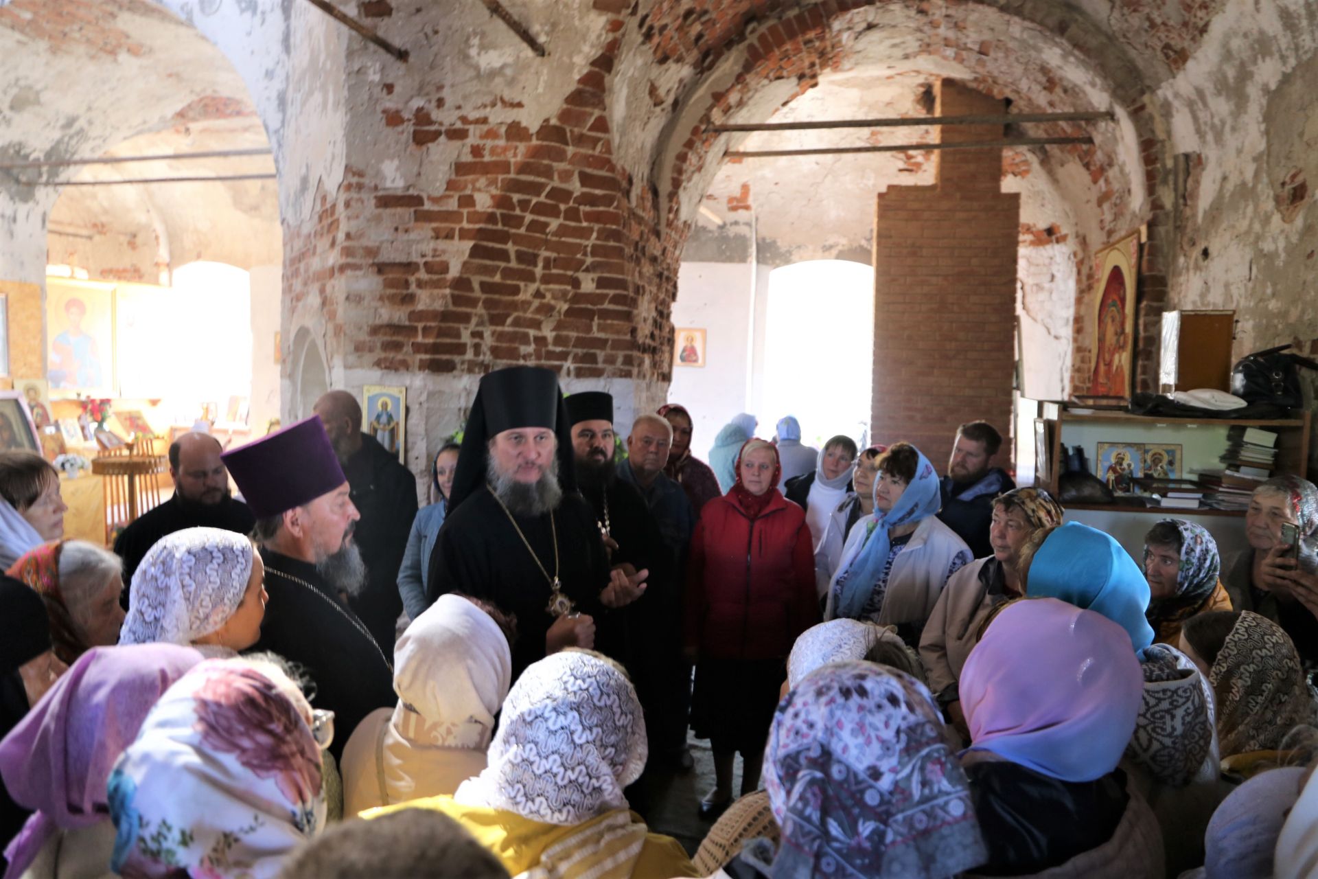 Епископ Чистопольский и Нижнекамский принял участие в торжествах в честь 230-летия храма в Караваево