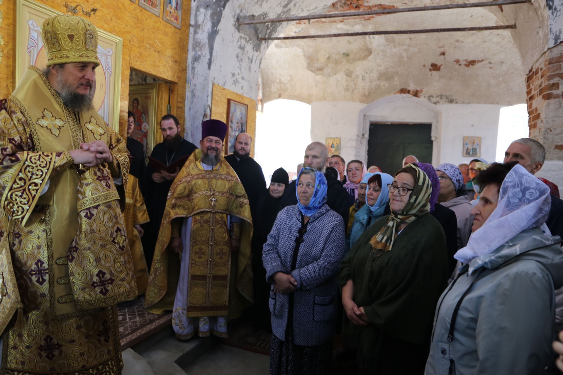 Епископ Чистопольский и Нижнекамский принял участие в торжествах в честь 230-летия храма в Караваево