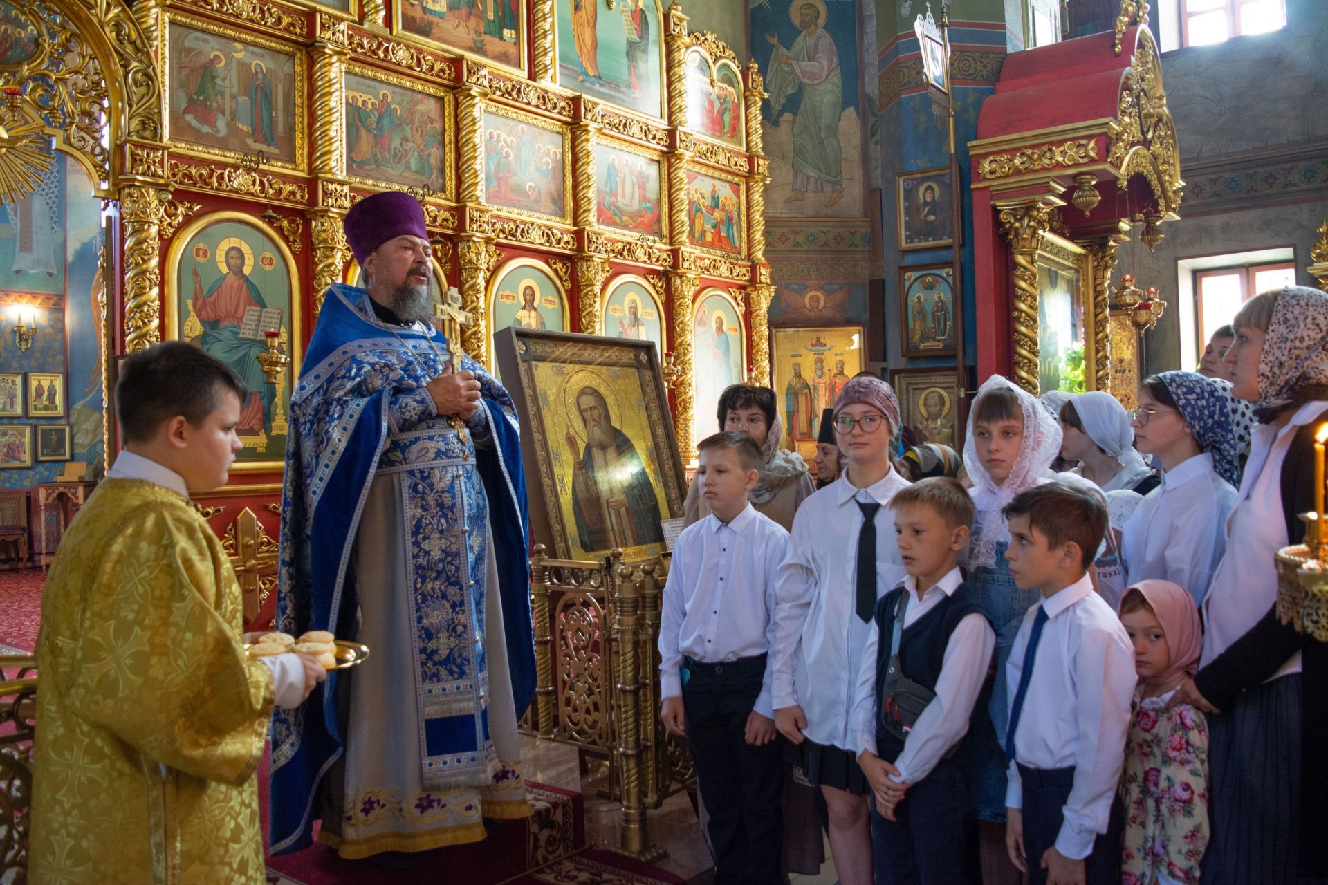 В Воскресной школе им. Дмитрия Тростянского прихода святителя Алексея начался учебный год