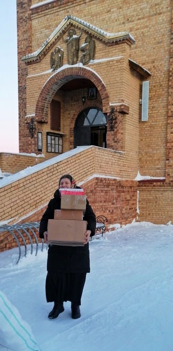 Жители Алексеевского собрали очередную партию гуманитарной помощи